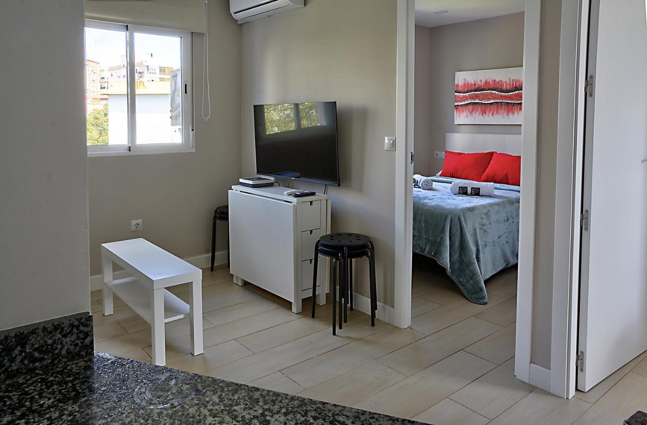 Apartamento De Dos Dormitorios En La Macarena Appartement *